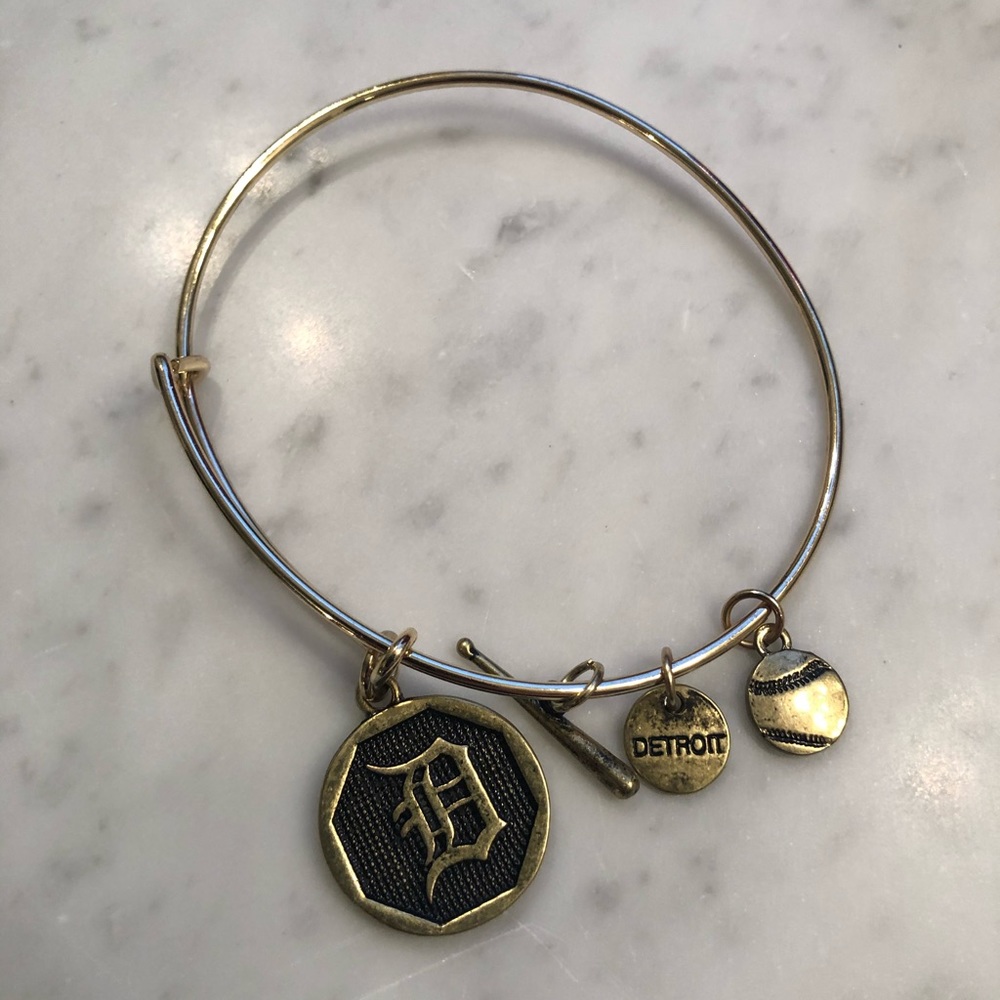 Detroit Tigers Gold Alex And Ani Bangle